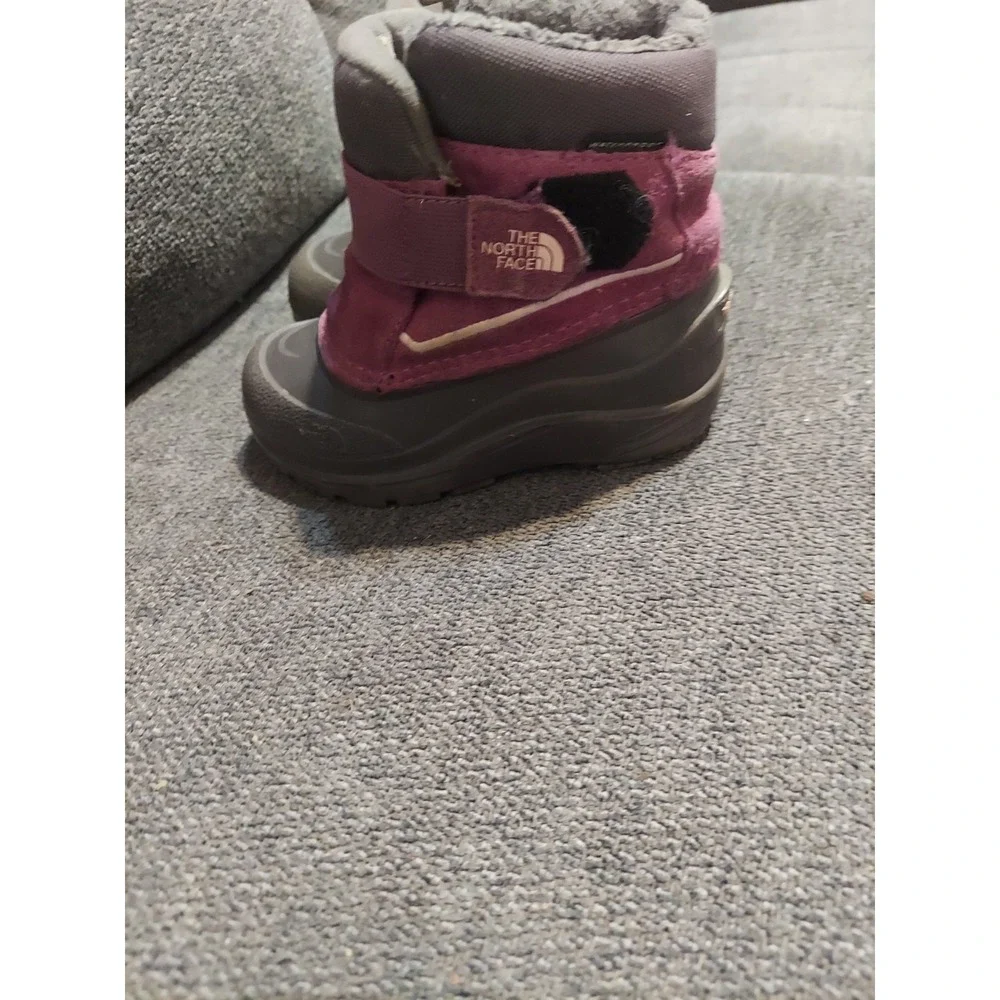 The North Face Toddler Alpenglow Snow Boots Size US 8/EUR 25 Winter  Waterproof